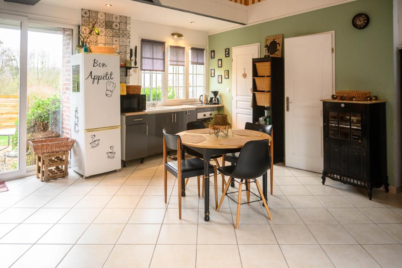 Gite Cosy Green Chevincourt Eksteriør bilde